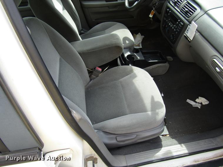 image for item DD7899 2006 Ford Taurus SE