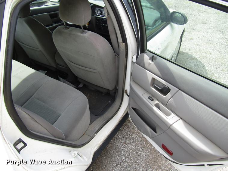 image for item DD7899 2006 Ford Taurus SE