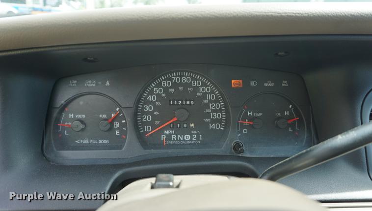 image for item DD7902 2000 Ford Crown Victoria Police Interceptor