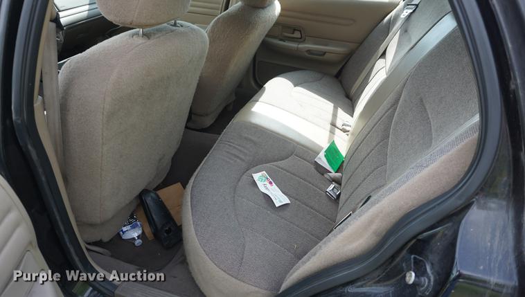 image for item DD7902 2000 Ford Crown Victoria Police Interceptor