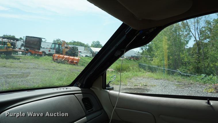 image for item DD7902 2000 Ford Crown Victoria Police Interceptor