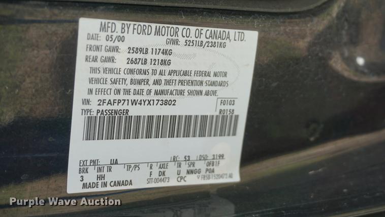 image for item DD7902 2000 Ford Crown Victoria Police Interceptor