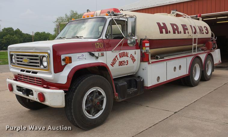 image for item DD7913 1982 Chevrolet Kodiak C70 tanker fire truck
