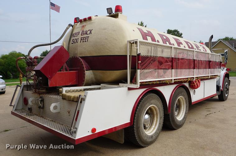 image for item DD7913 1982 Chevrolet Kodiak C70 tanker fire truck