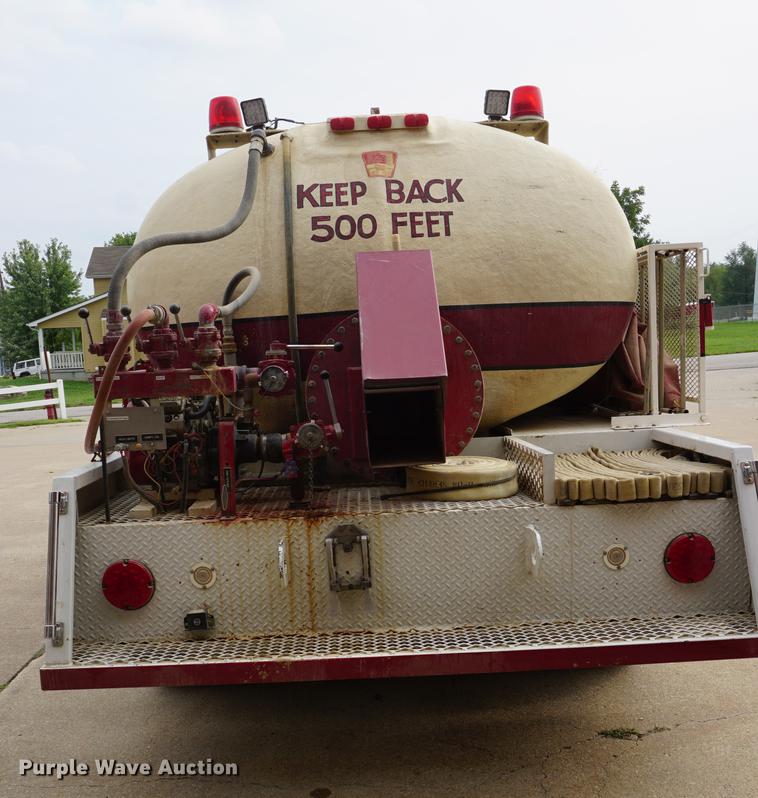 image for item DD7913 1982 Chevrolet Kodiak C70 tanker fire truck