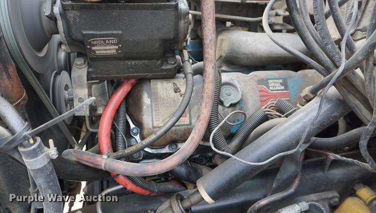 image for item DD7913 1982 Chevrolet Kodiak C70 tanker fire truck