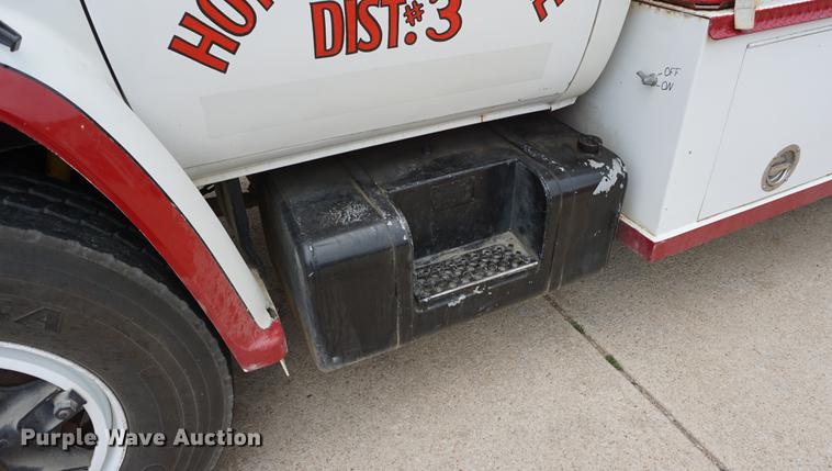 image for item DD7913 1982 Chevrolet Kodiak C70 tanker fire truck