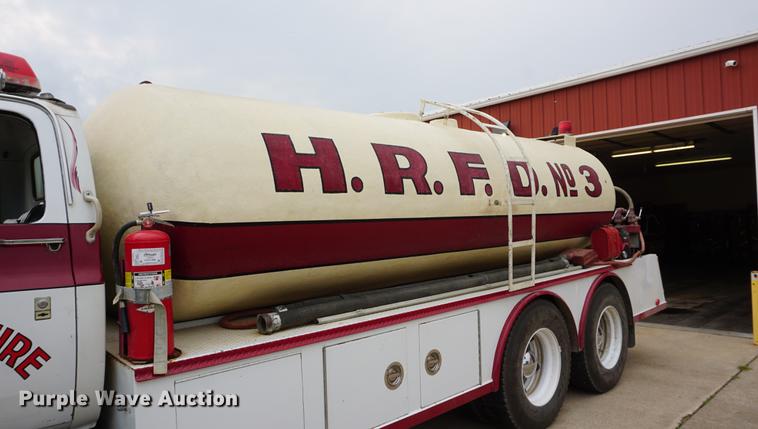 image for item DD7913 1982 Chevrolet Kodiak C70 tanker fire truck
