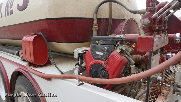 image for item DD7913 1982 Chevrolet Kodiak C70 tanker fire truck