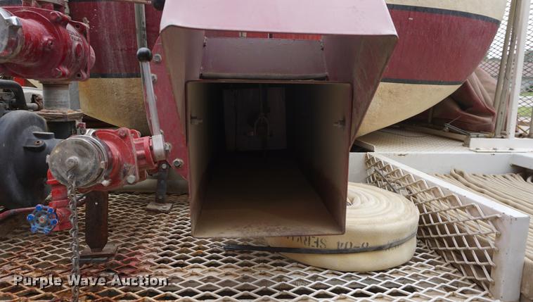 image for item DD7913 1982 Chevrolet Kodiak C70 tanker fire truck