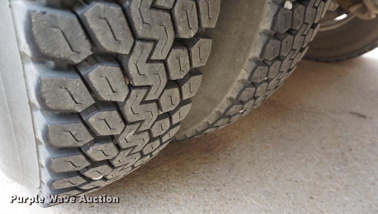 image for item DD7913 1982 Chevrolet Kodiak C70 tanker fire truck