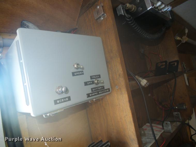 image for item DD8615 1998 Diamond enclosed cargo trailer