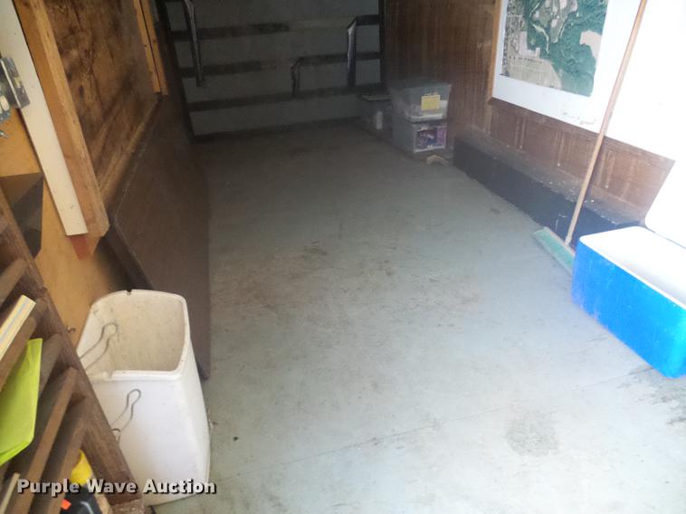 image for item DD8615 1998 Diamond enclosed cargo trailer