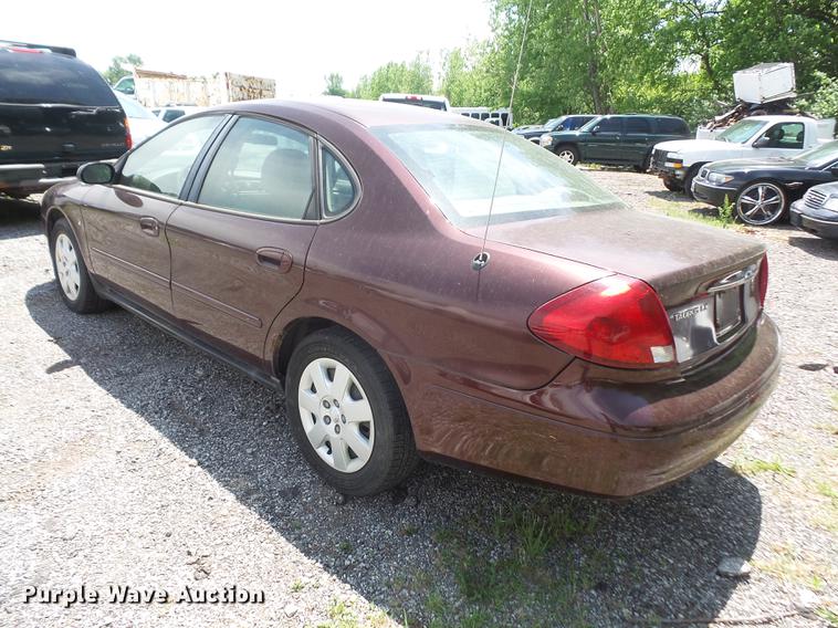 image for item DE1680 2001 Ford Taurus LX