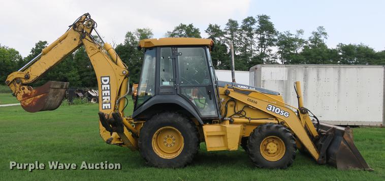 image for item DE3797 2002 John Deere 310SG backhoe