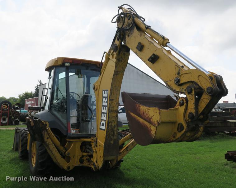 image for item DE3797 2002 John Deere 310SG backhoe