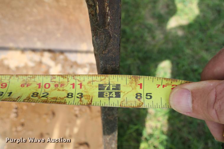 image for item DE3797 2002 John Deere 310SG backhoe