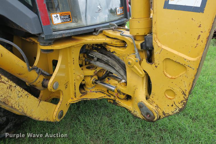 image for item DE3797 2002 John Deere 310SG backhoe