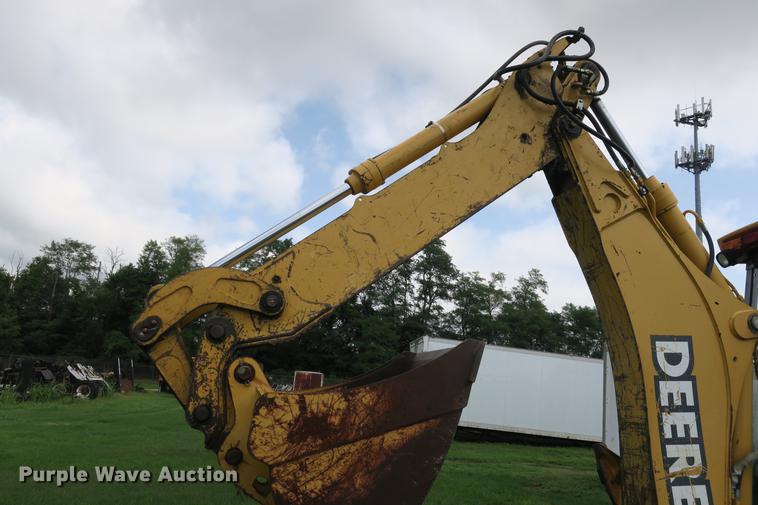 image for item DE3797 2002 John Deere 310SG backhoe
