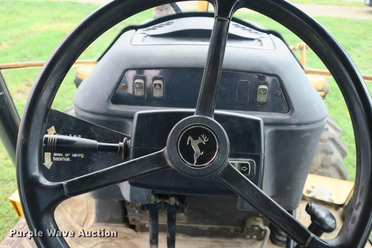 image for item DE3797 2002 John Deere 310SG backhoe