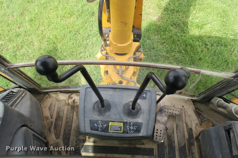 image for item DE3797 2002 John Deere 310SG backhoe