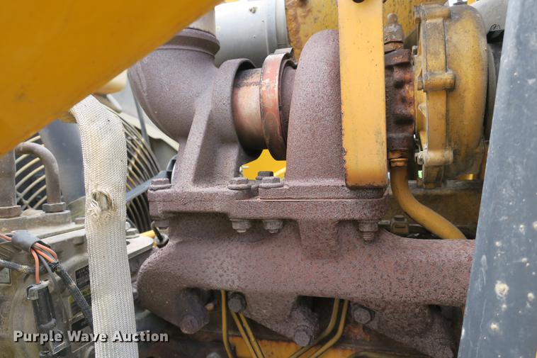 image for item DE3797 2002 John Deere 310SG backhoe