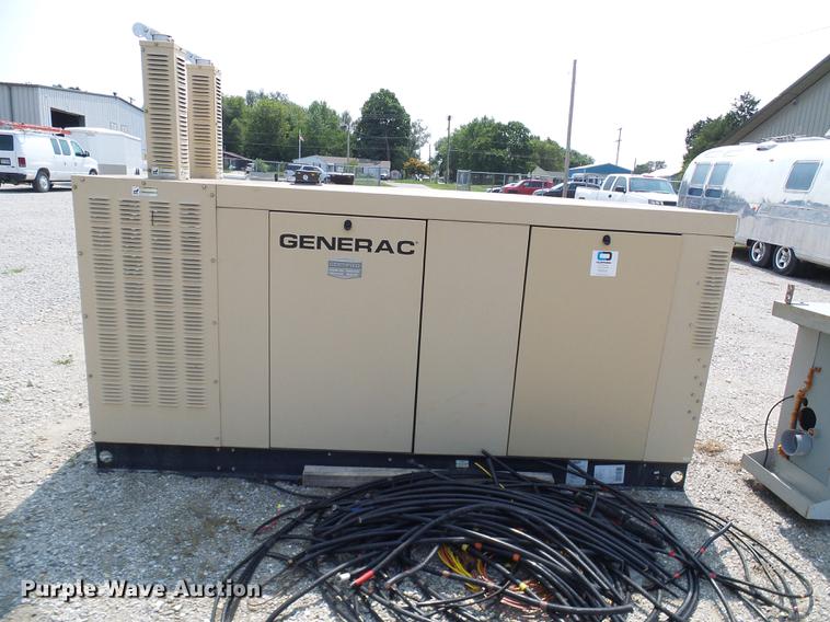 image for item DE5166 2007 Generac QT13068ANSNA generator