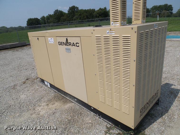 image for item DE5166 2007 Generac QT13068ANSNA generator