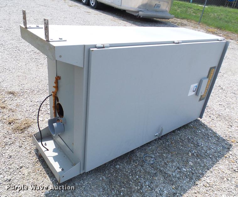 image for item DE5166 2007 Generac QT13068ANSNA generator