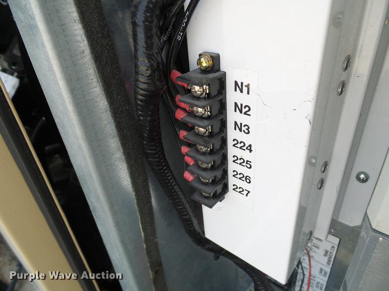 image for item DE5166 2007 Generac QT13068ANSNA generator