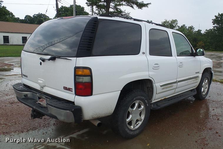 image for item DE5174 2003 GMC Yukon SUV