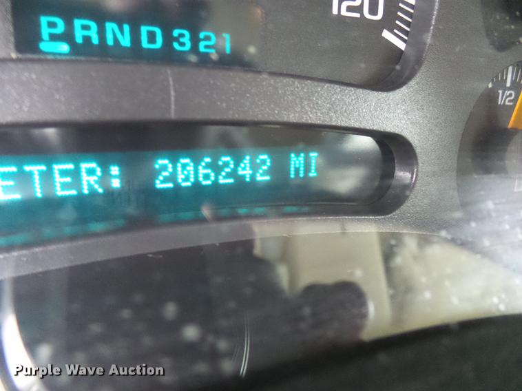 image for item DE5174 2003 GMC Yukon SUV