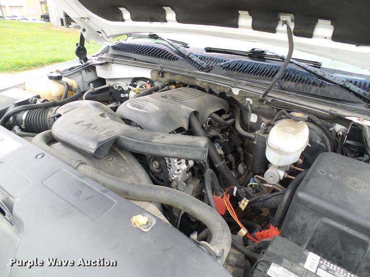 image for item DE5174 2003 GMC Yukon SUV