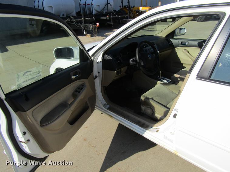 image for item DF3849 2004 Honda Civic