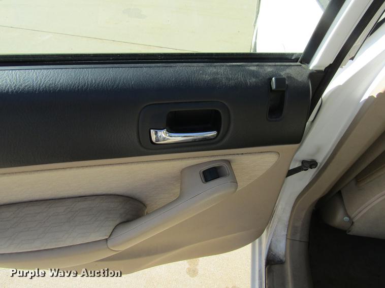 image for item DF3849 2004 Honda Civic