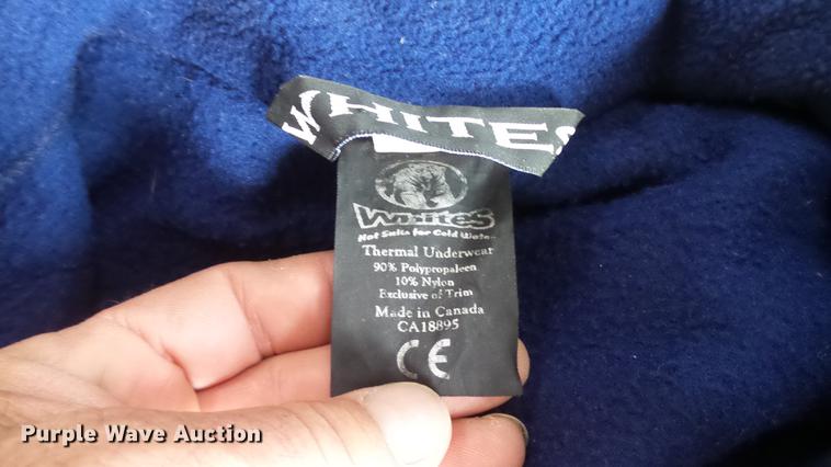 image for item DM9891 Scuba diving equipment