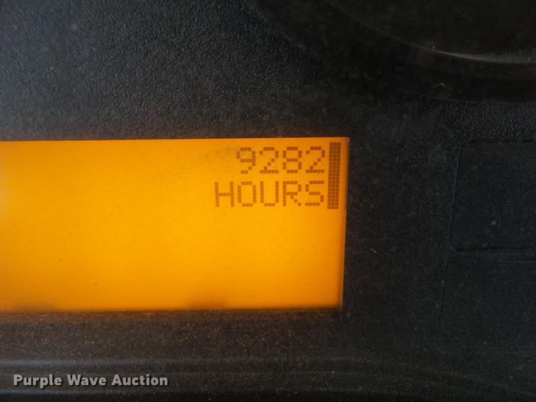 image for item DZ9405 2011 International 7600 dump truck