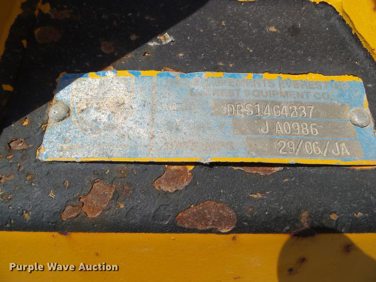 image for item DZ9405 2011 International 7600 dump truck