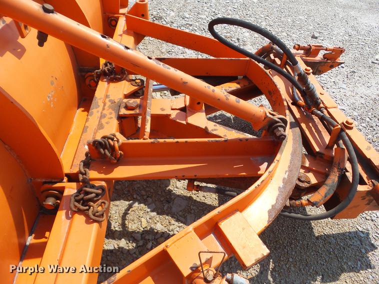 image for item DZ9405 2011 International 7600 dump truck