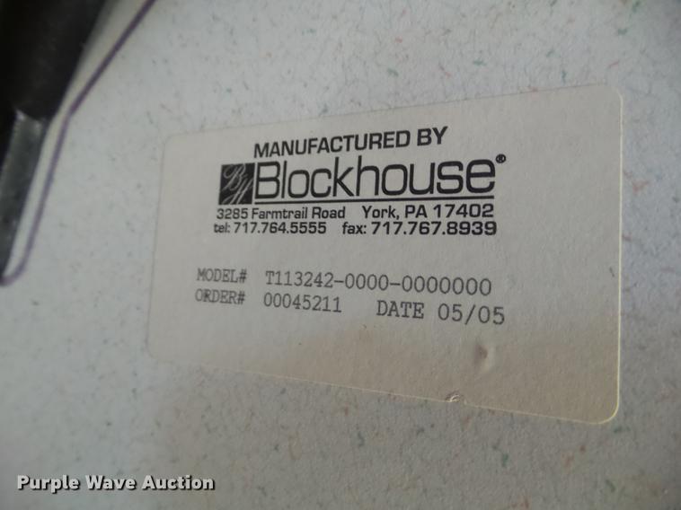 image for item DZ9410 (4) blockhouse pedestal high round tables