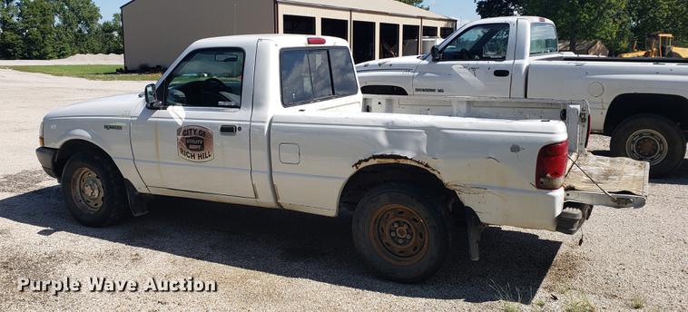 image for item EF9844 2000 Ford Ranger pickup truck