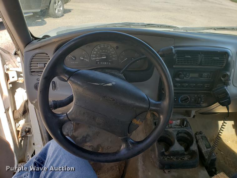 image for item EF9844 2000 Ford Ranger pickup truck