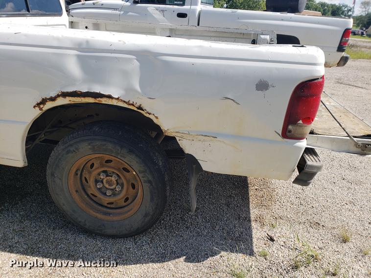 image for item EF9844 2000 Ford Ranger pickup truck
