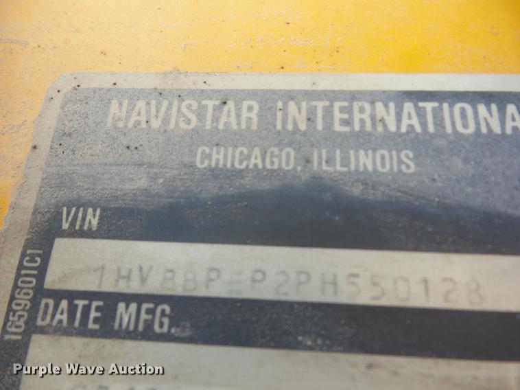 image for item EI9892 1993 International 3800 school bus