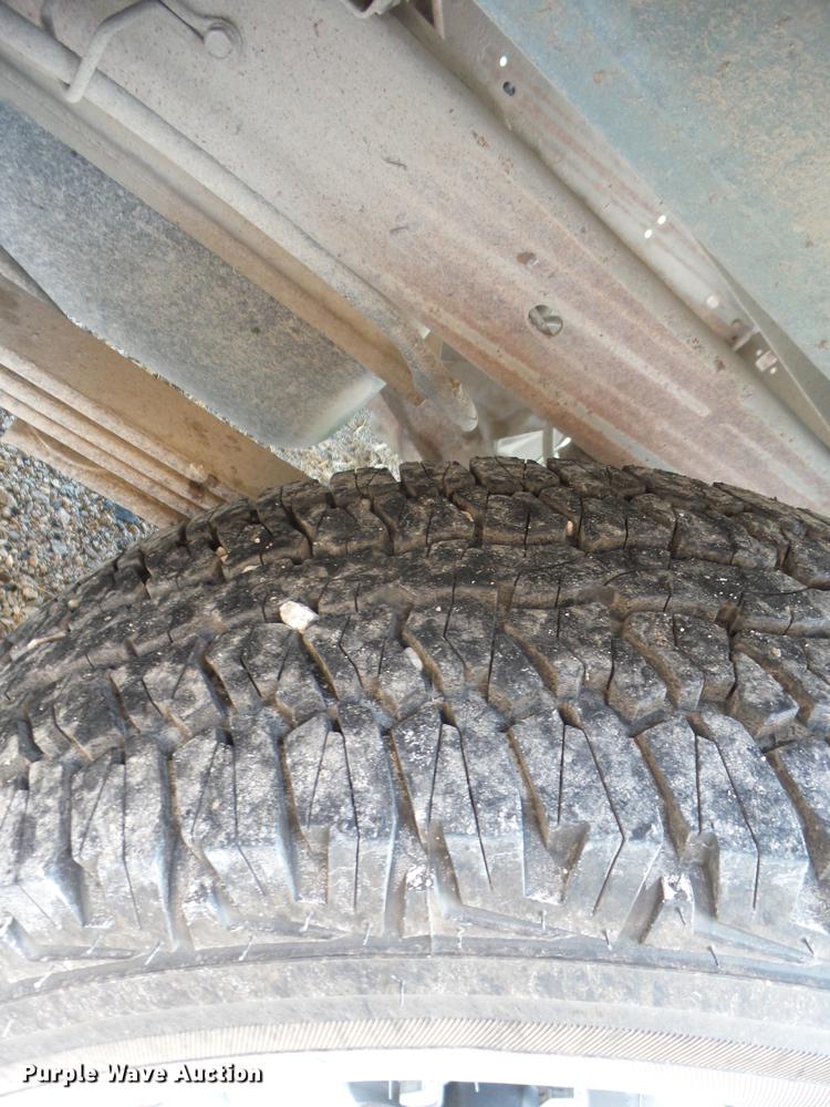 image for item EI9911 1992 Chevrolet 1500 pickup truck