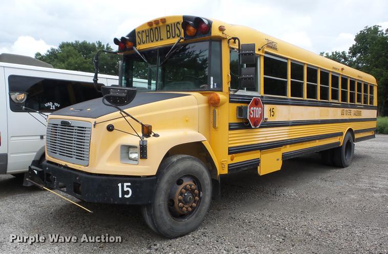 image for item EI9913 2001 Freightliner FS65 school bus