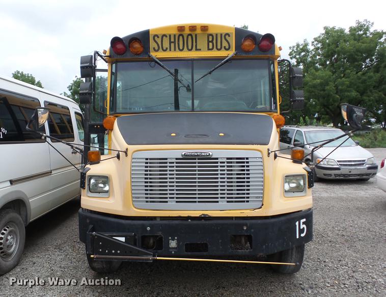 image for item EI9913 2001 Freightliner FS65 school bus