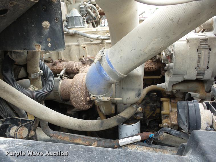 image for item EI9913 2001 Freightliner FS65 school bus