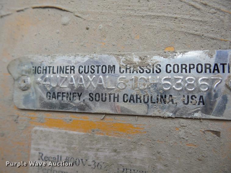 image for item EI9913 2001 Freightliner FS65 school bus