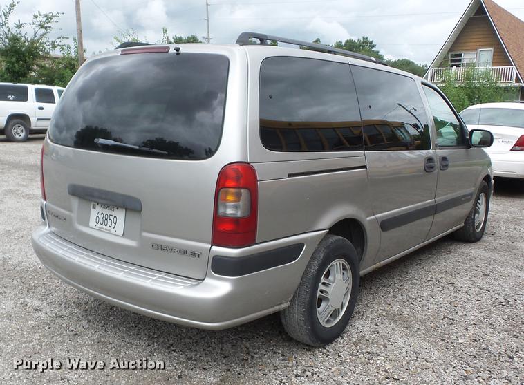image for item EI9914 2004 Chevrolet Venture Extended van